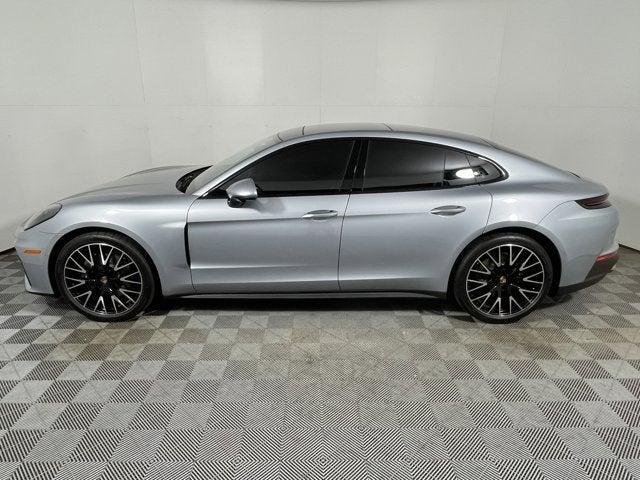 2025 Porsche Panamera Base