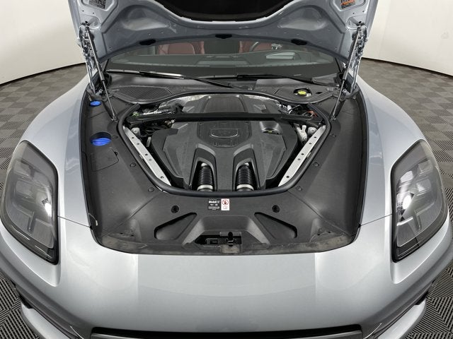 2025 Porsche Panamera Base