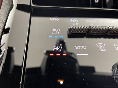 2025 Porsche Panamera Base