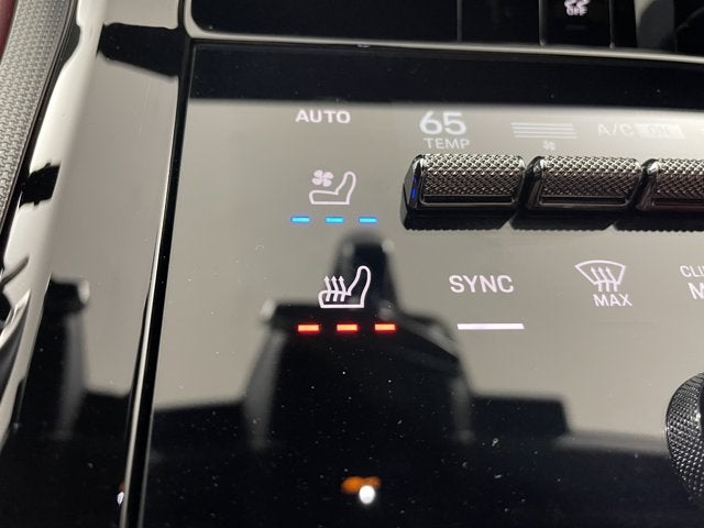 2025 Porsche Panamera Base