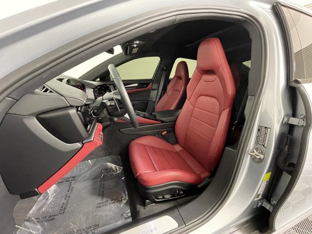 2025 Porsche Panamera Base