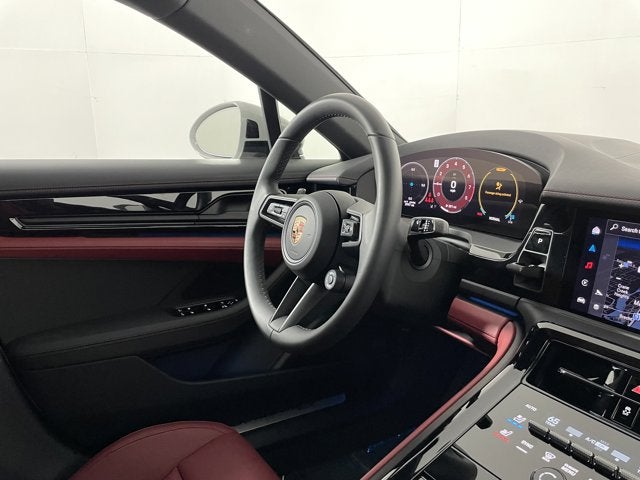 2025 Porsche Panamera Base