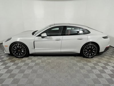 2025 Porsche Panamera Base