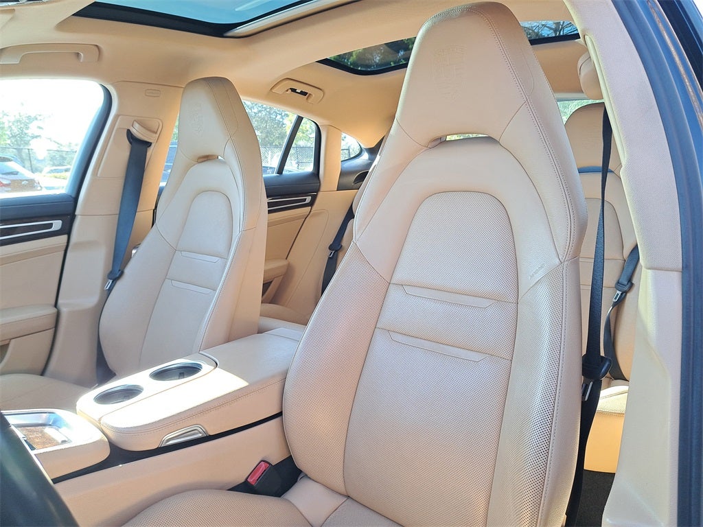 2018 Porsche Panamera 4S