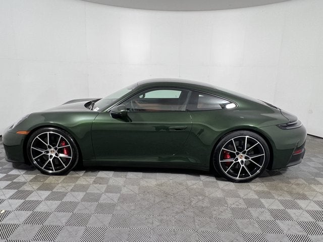 2026 Porsche 911 Carrera 4 GTS Coupe