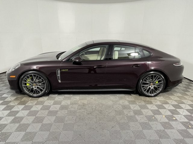 2023 Porsche Panamera Base