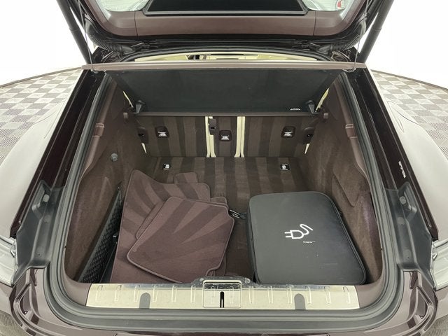 2023 Porsche Panamera Base