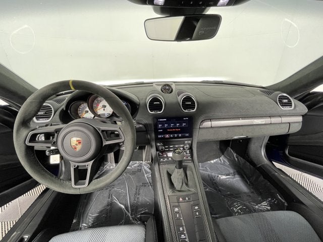 2025 Porsche 718 Cayman GT4 RS