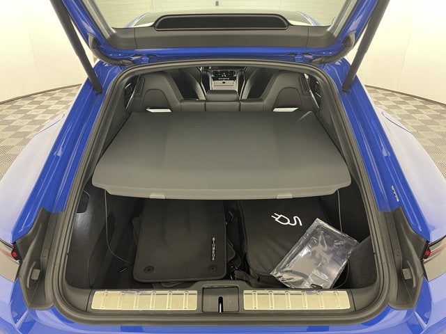 2025 Porsche Panamera 4 E-Hybrid