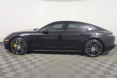 2022 Porsche Panamera Turbo S