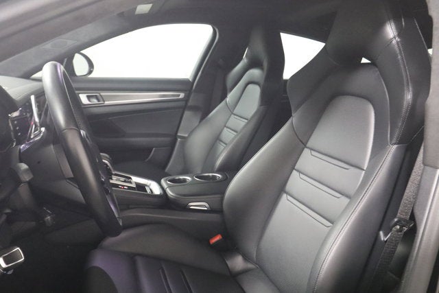 2022 Porsche Panamera Turbo S