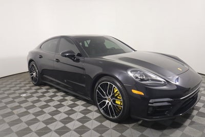 2022 Porsche Panamera Turbo S
