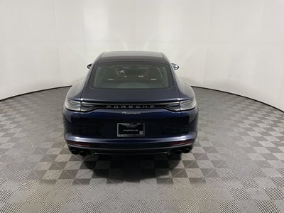 2023 Porsche Panamera Base