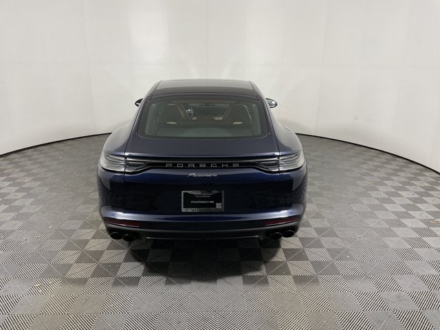 2023 Porsche Panamera Base