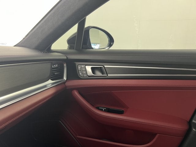 2023 Porsche Panamera Platinum Edition 4
