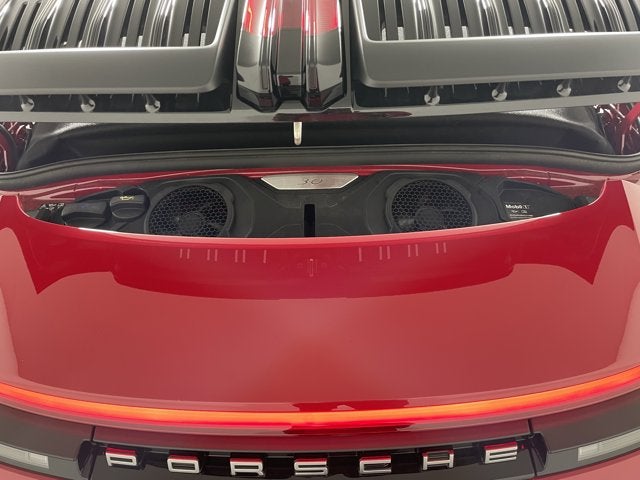 2025 Porsche 911 Carrera