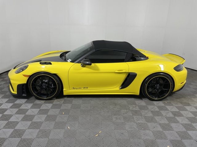2025 Porsche 718 Spyder RS