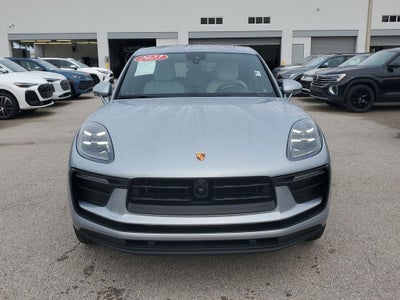 2023 Porsche Macan Base
