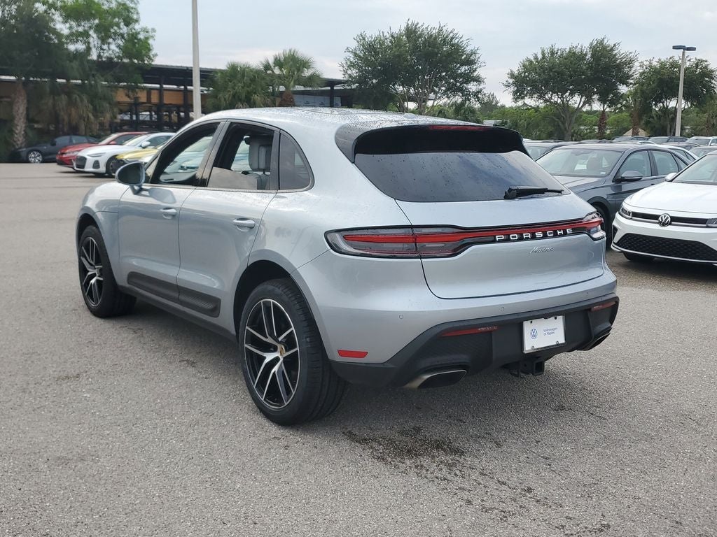2023 Porsche Macan Base