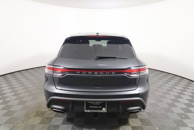 2025 Porsche Macan Base
