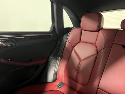 2024 Porsche Macan T AWD