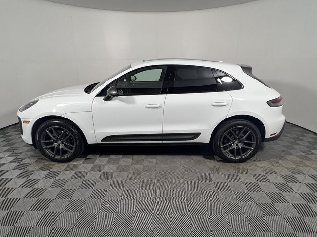 2024 Porsche Macan T AWD