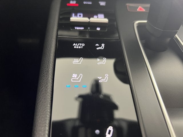 2024 Porsche Macan T AWD