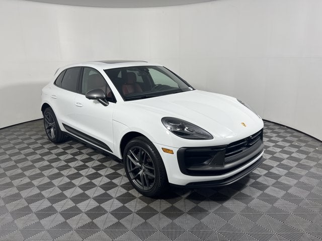 2024 Porsche Macan T AWD