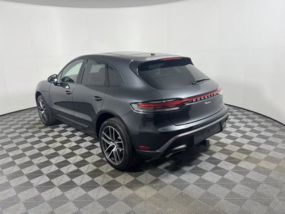 2026 Porsche Macan Base