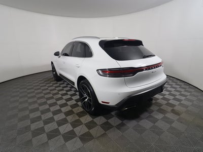 2023 Porsche Macan Base