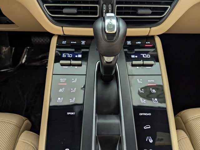 2023 Porsche Macan T AWD