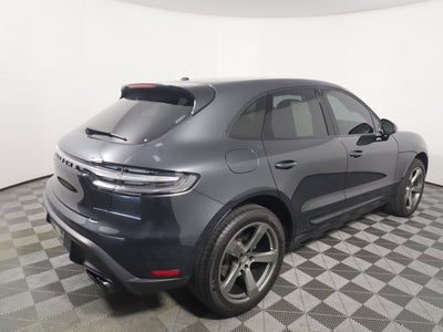 2023 Porsche Macan Base