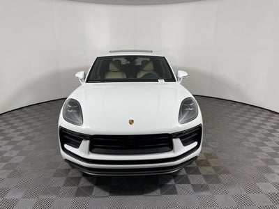 2025 Porsche Macan Base