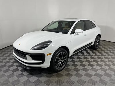2025 Porsche Macan Base