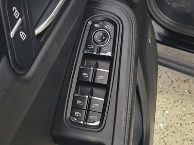 2020 Porsche Macan Base