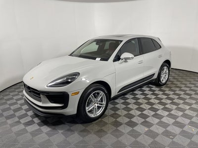 2026 Porsche Macan Base