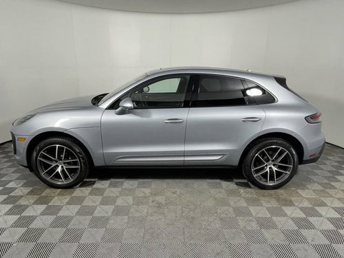 2025 Porsche Macan Base