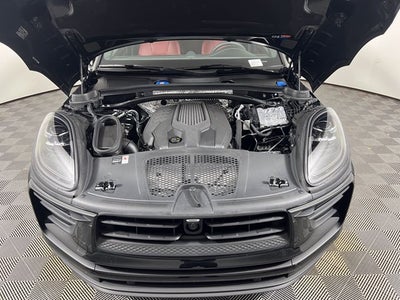 2026 Porsche Macan Base