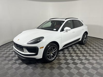 2026 Porsche Macan Base
