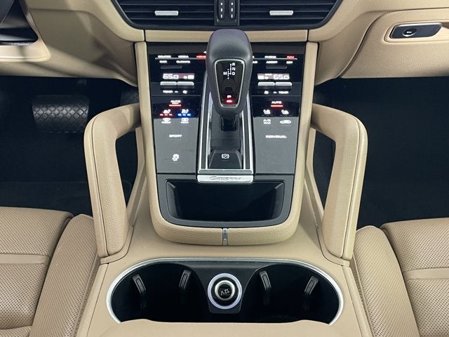 2021 Porsche Cayenne Base