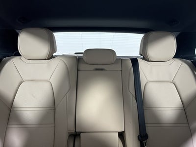 2023 Porsche Cayenne Base