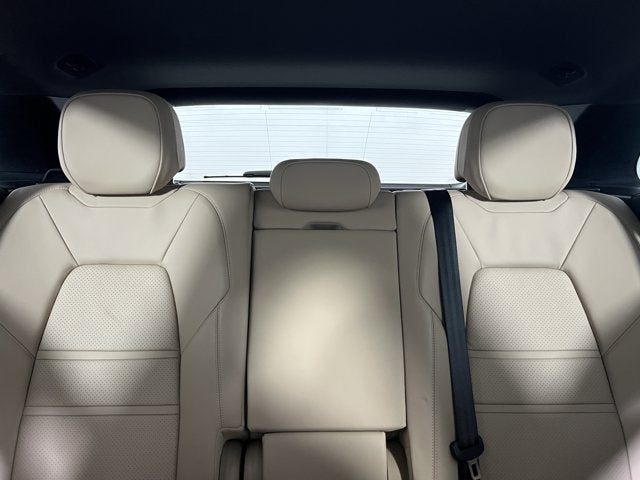 2023 Porsche Cayenne Base