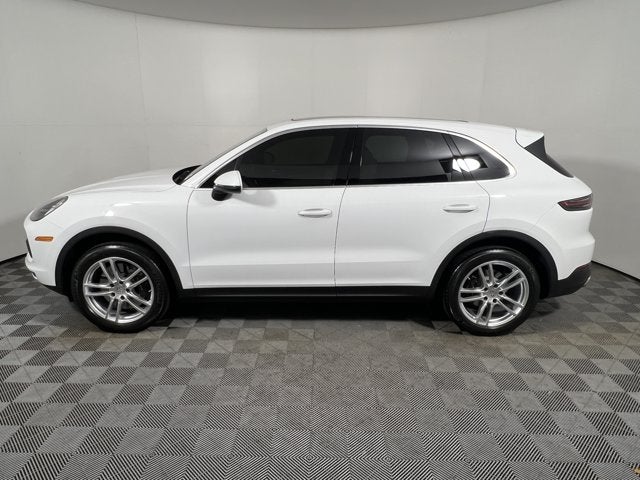 2023 Porsche Cayenne Base