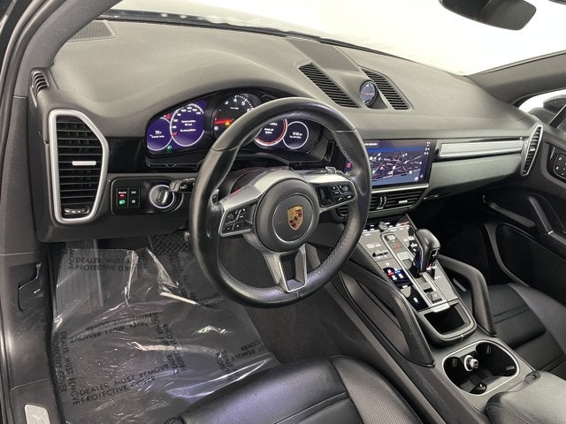 2023 Porsche Cayenne Platinum Edition