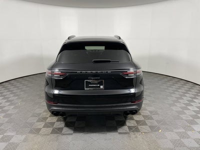 2023 Porsche Cayenne Platinum Edition