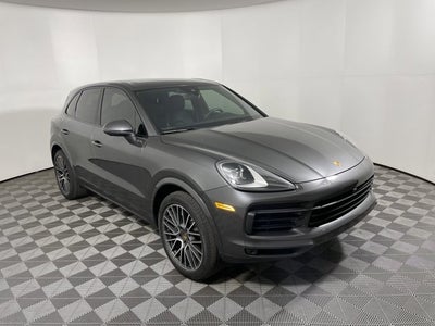 2023 Porsche Cayenne Base