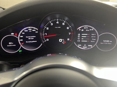 2023 Porsche Cayenne Base