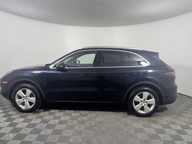2023 Porsche Cayenne Base