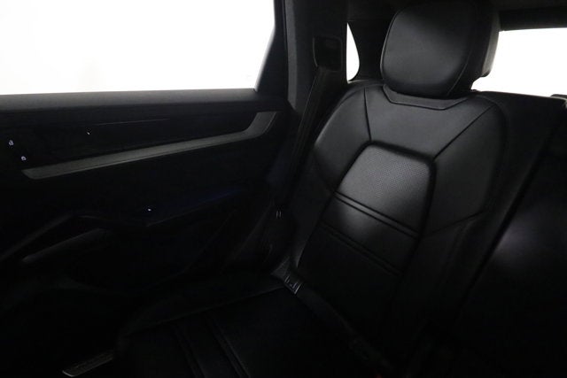 2024 Porsche Cayenne Base