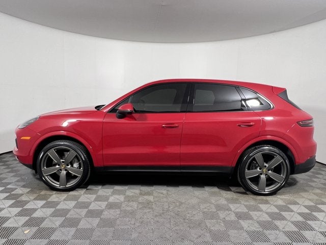 2023 Porsche Cayenne Base